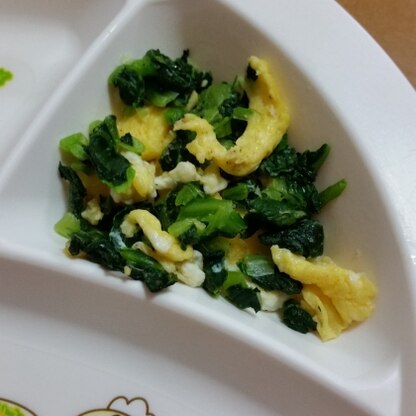 子供のおかずに♪
小松菜は食べやすいように細かく刻みました。
残りはお弁当用に！
簡単に作れて二役です☆